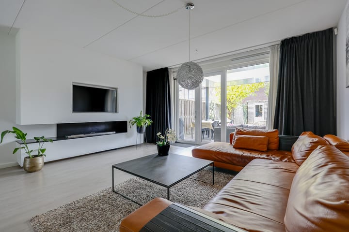 Photo 4 of Brigantiastraat 18