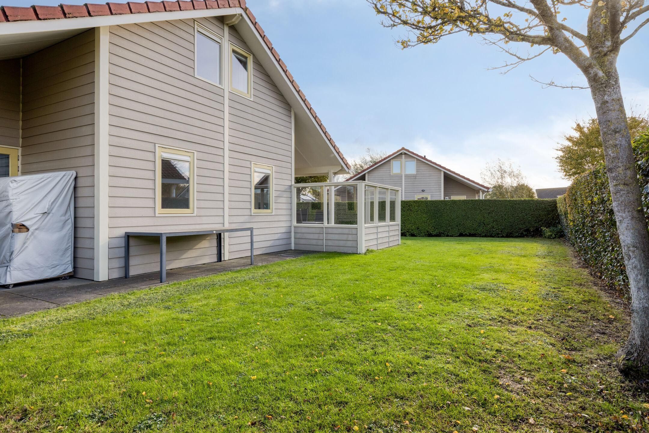 4-bedroom freehold villa in Kortgene — photo 4 of 5