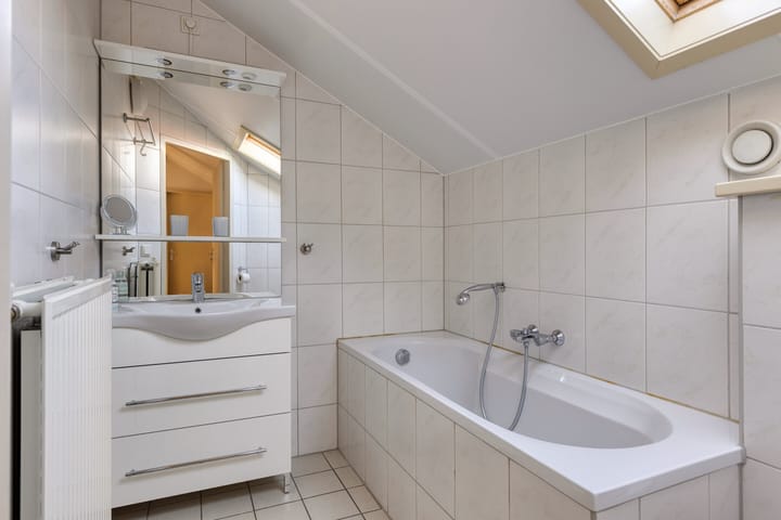 Foto 24 van Veerse Meerdreef 84