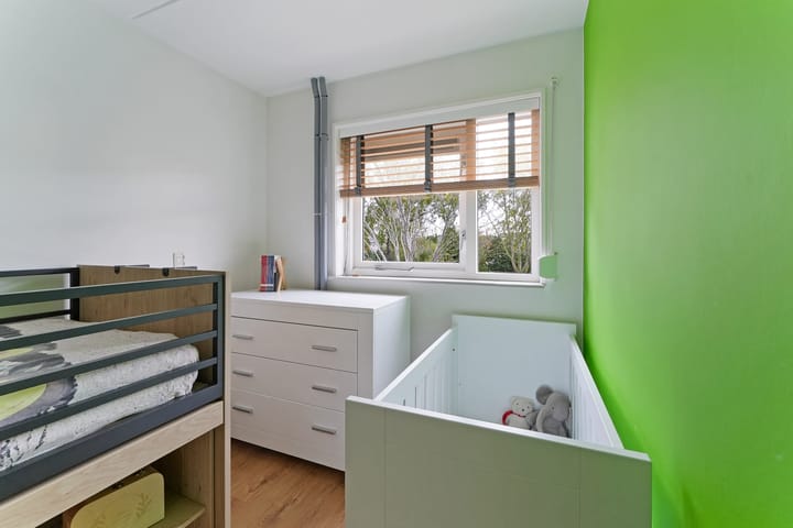 Photo 22 of Benensonstraat 21