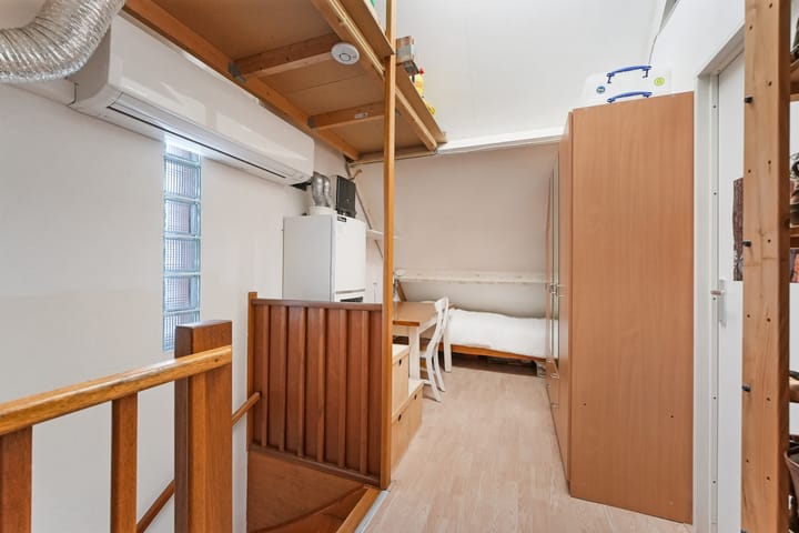 Photo 25 of Benensonstraat 21