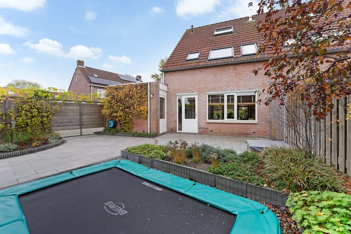 Photo 28 of Benensonstraat 21