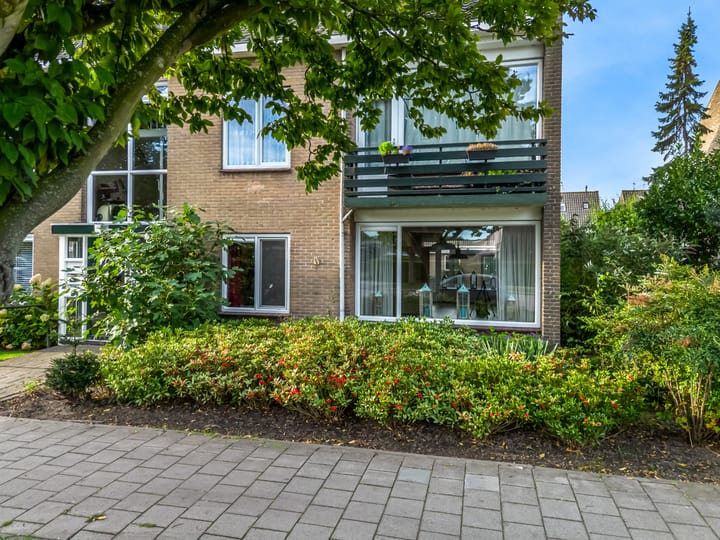 Photo 2 of Populierenlaan 48