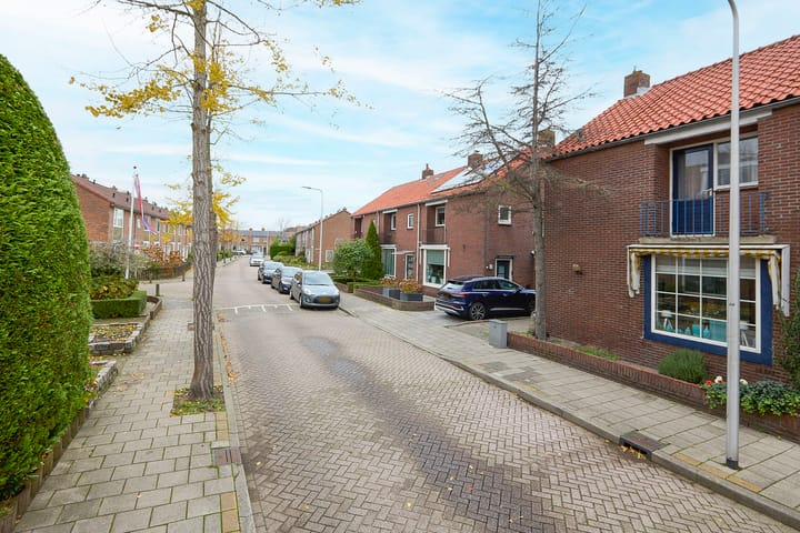 Foto 5 van Beatrixstraat 8