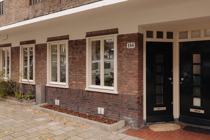 Foto 1 van Orteliusstraat 184-H