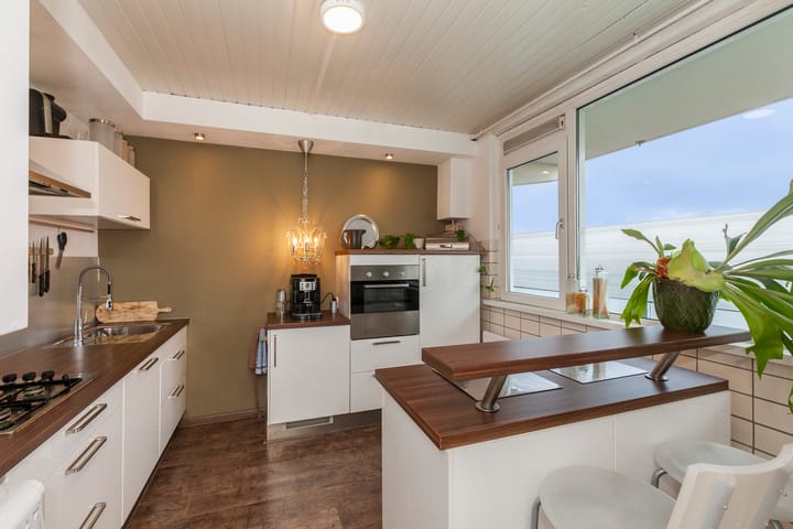 Photo 2 of Holysingel 242