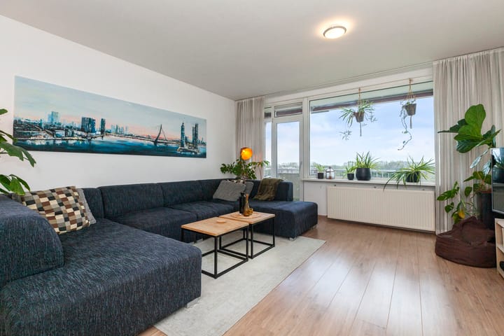 Foto 15 van Holysingel 242