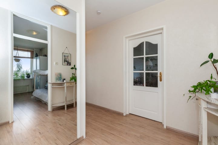 Foto 26 van Holysingel 242