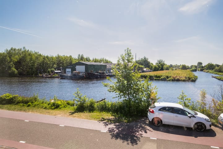 Photo 25 of Aalsmeerderdijk 114