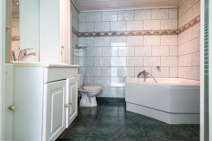 Photo 28 of Aalsmeerderdijk 114