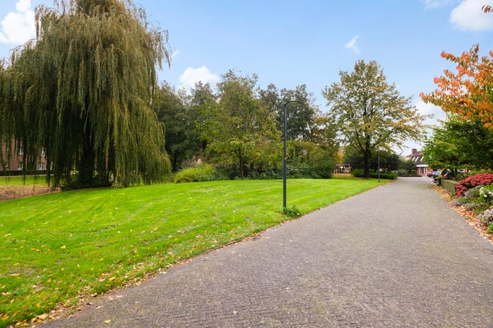 Foto 2 van Campbellhof 10-A