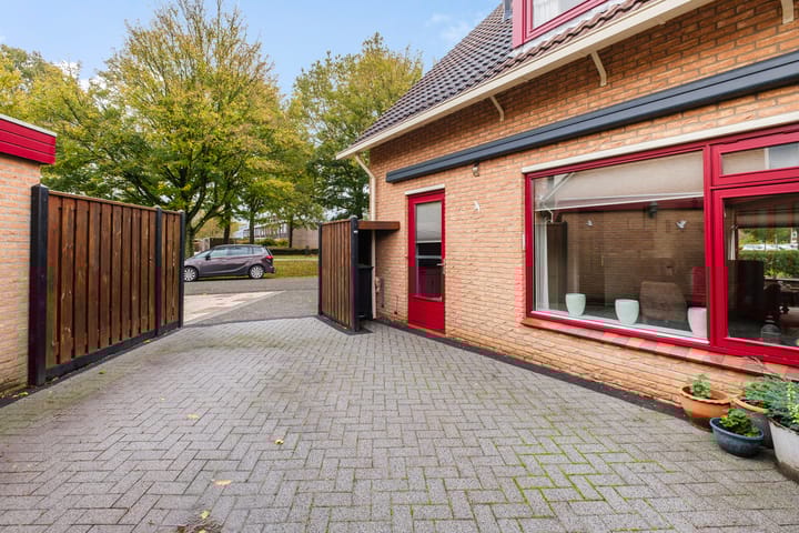 Foto 21 van Campbellhof 10-A