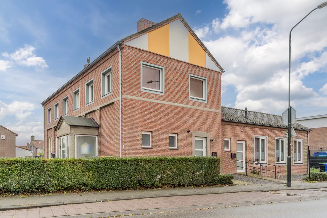 Photo 2 of Rembrandtlaan 9