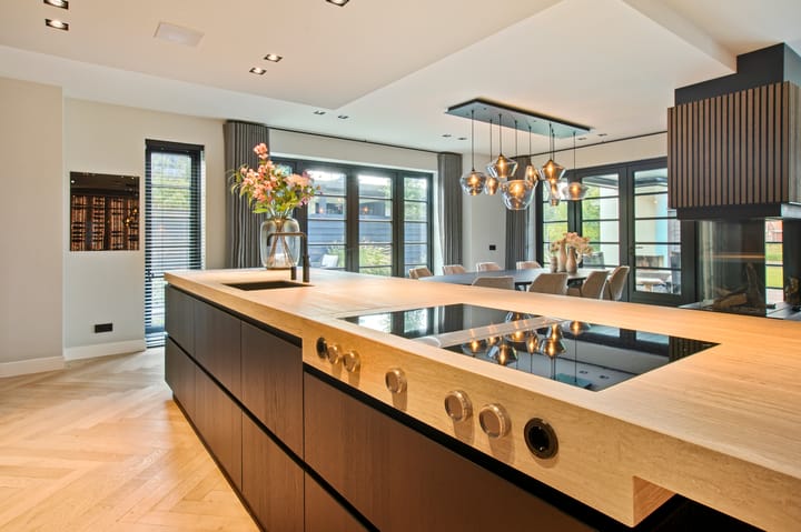 Vrijstaande woning te koop: Hornweg 317, Aalsmeer