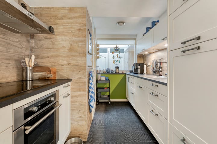 Foto 14 van van Laerstraat 4