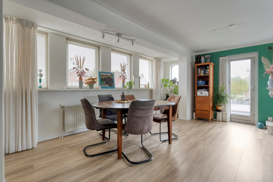 Photo 26 of van Laerstraat 4