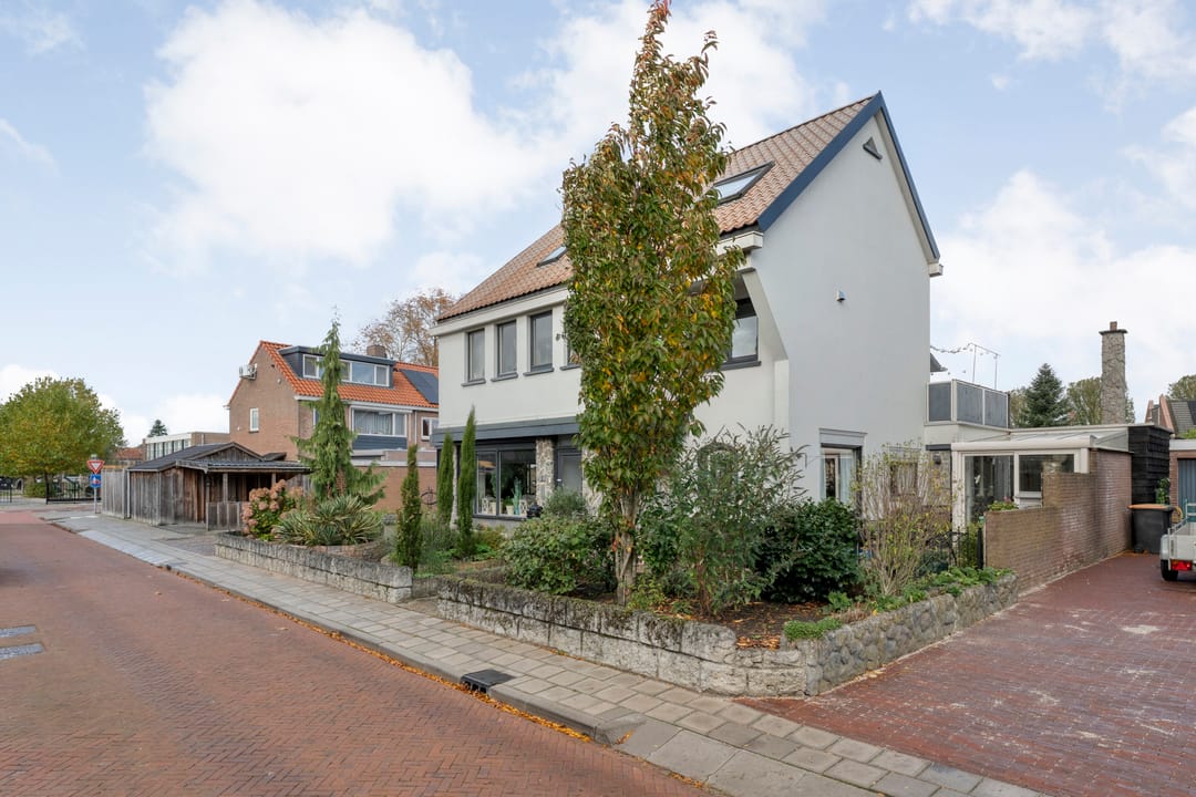 Photo 47 of van Laerstraat 4