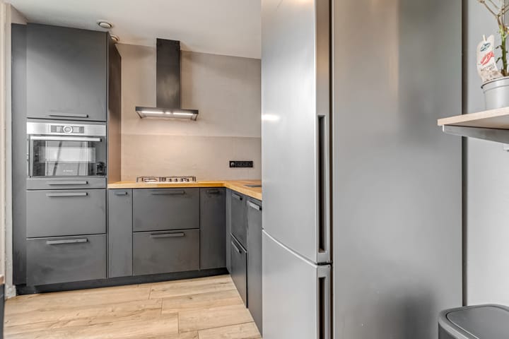 Foto 11 van Poststraat 24