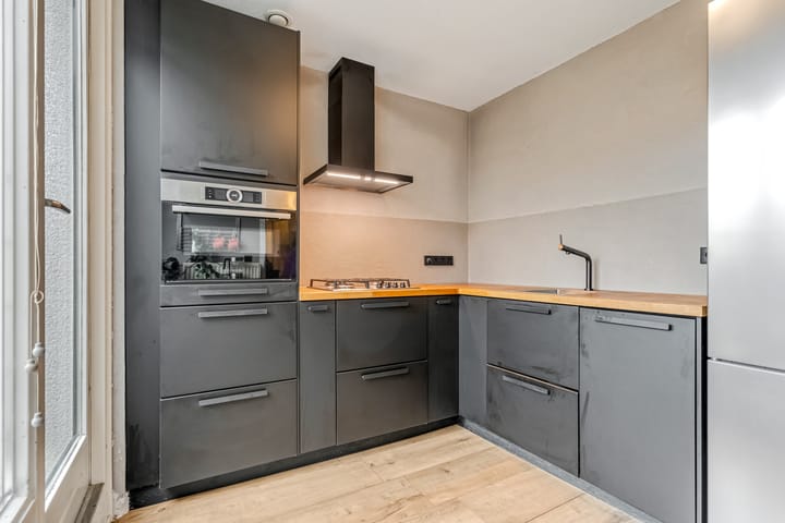 Foto 12 van Poststraat 24