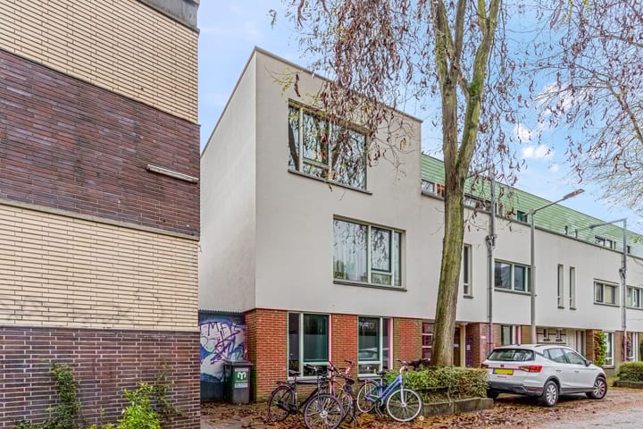 Foto 41 van Poststraat 24