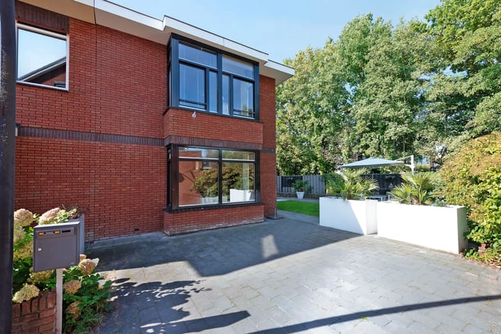 Foto 2 van Carolinaberg 9