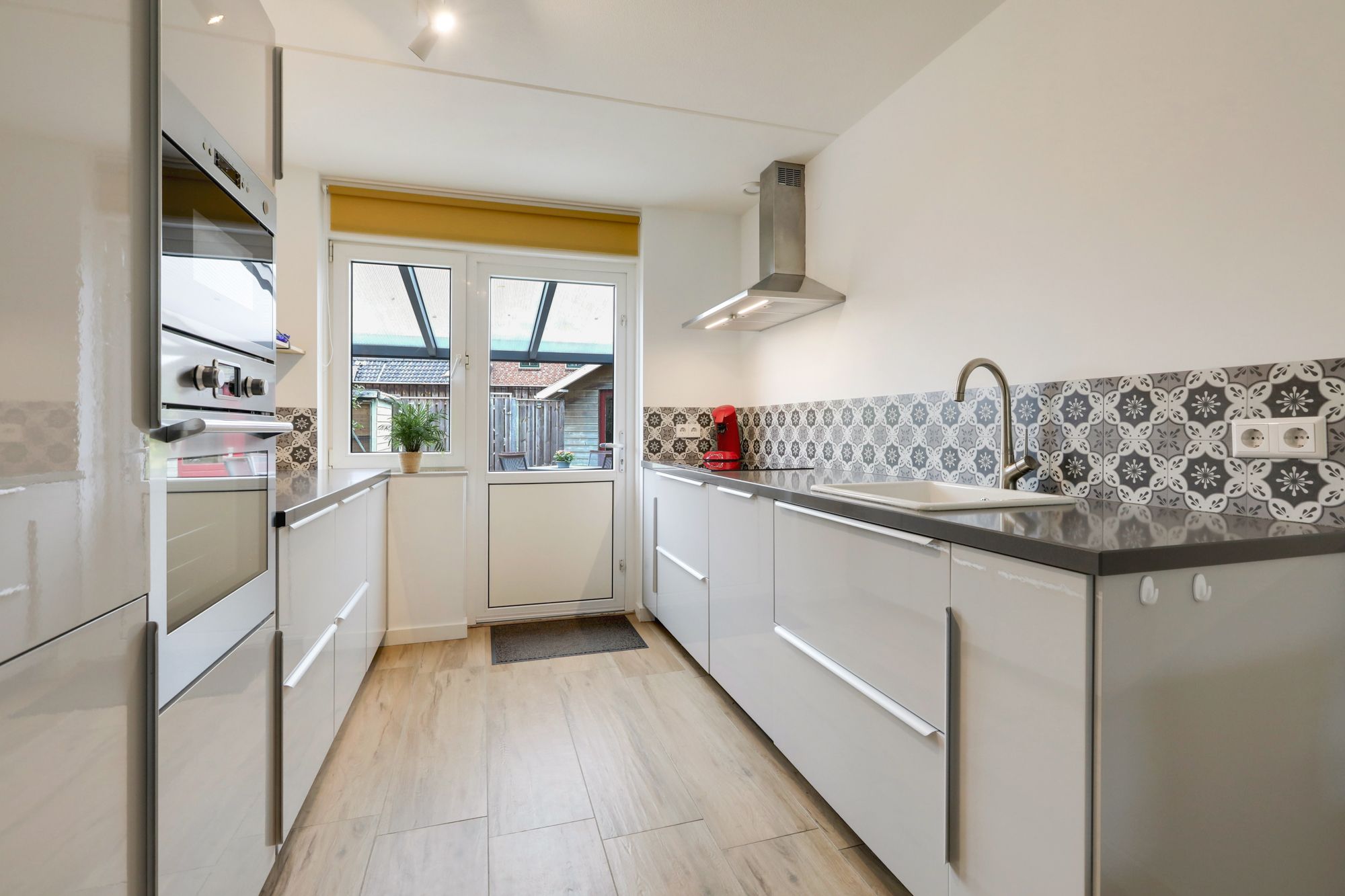 Foto 18 van Venus 24