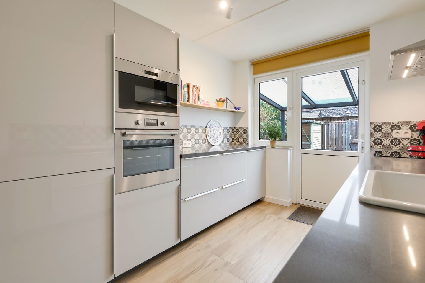 Foto 20 van Venus 24