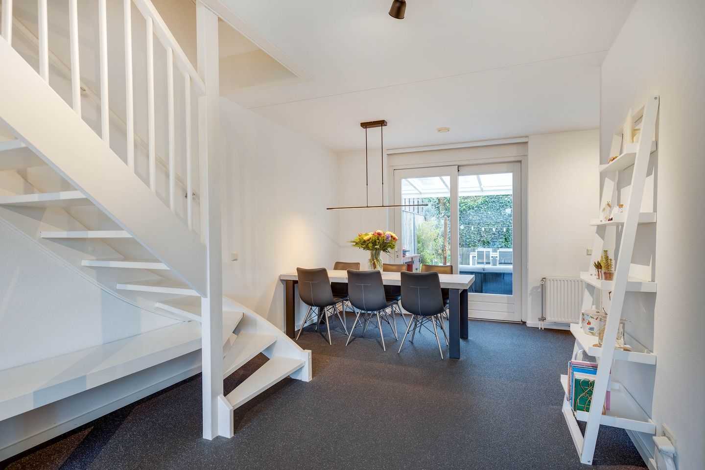 Photo 14 of Remigiusstraat 17