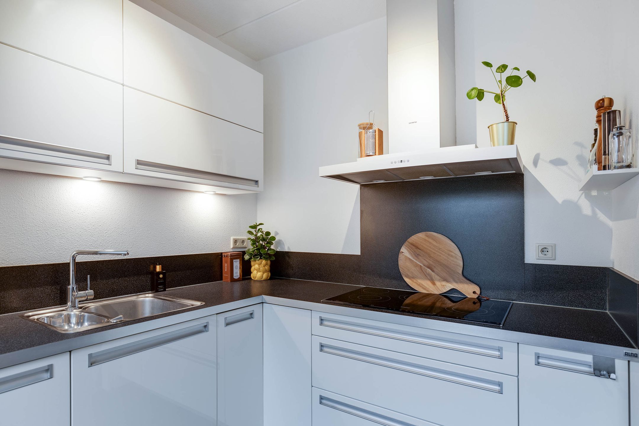 Photo 18 of Remigiusstraat 17