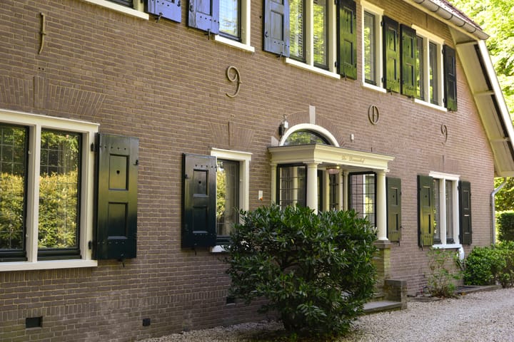 Foto 43 van Rutgers van Rozenburglaan 1