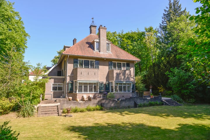 Foto 48 van Rutgers van Rozenburglaan 1