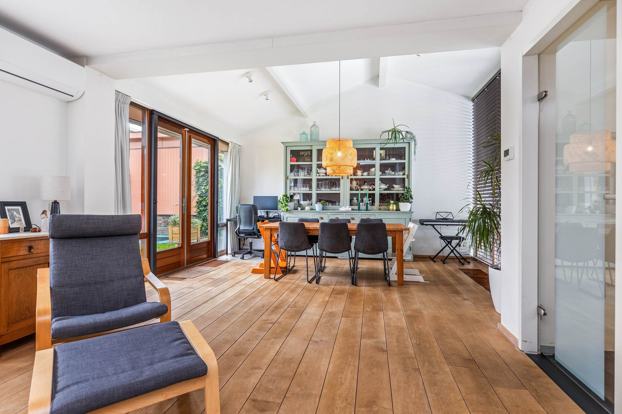 Foto 15 van Beukeboomweg 30