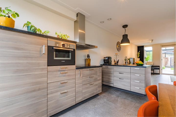 Photo 2 of Walstro 34