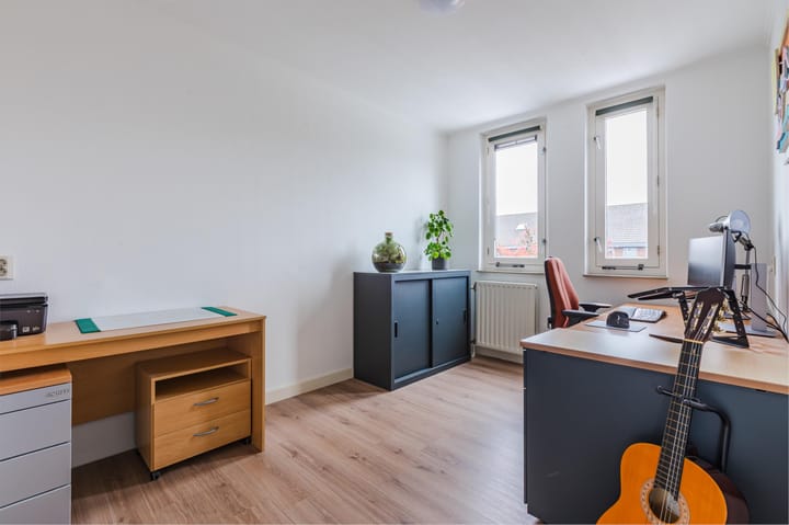 Photo 30 of Walstro 34