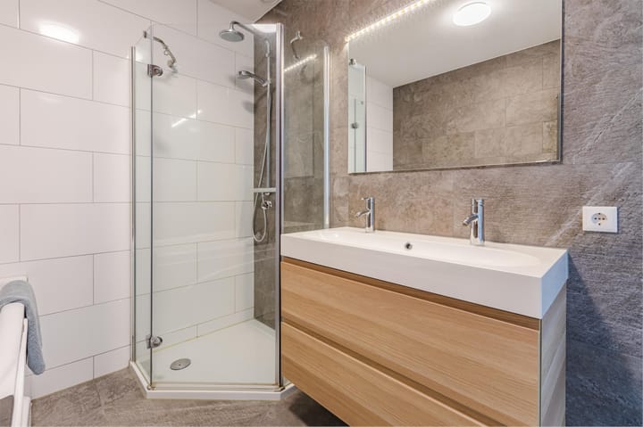 Photo 34 of Walstro 34