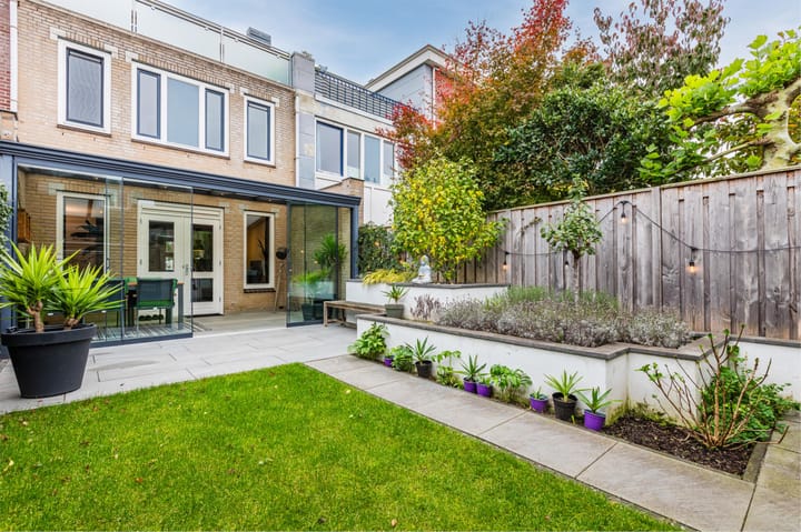 Photo 60 of Walstro 34