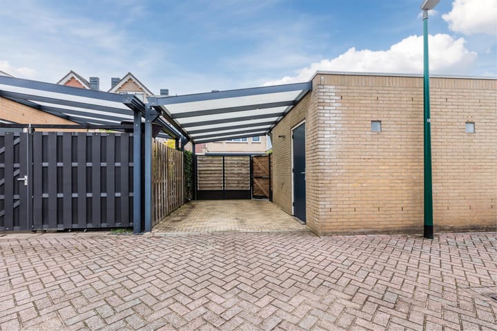 Photo 62 of Walstro 34