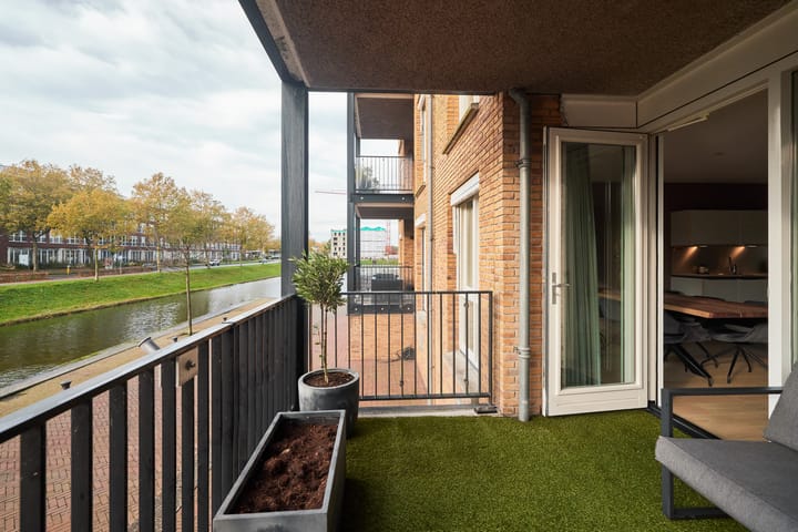 Foto 11 van IJsbaankade 143