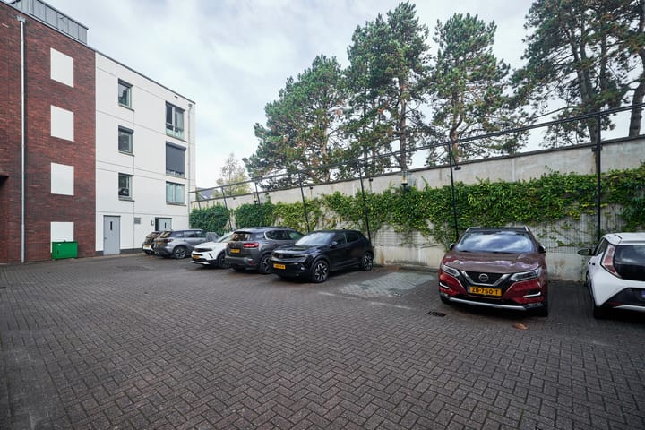 Foto 19 van IJsbaankade 143