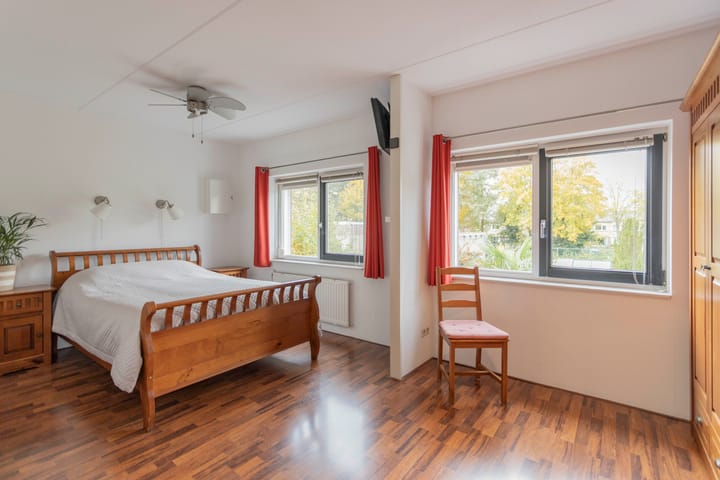 Foto 22 van Kooimeerstraat 1