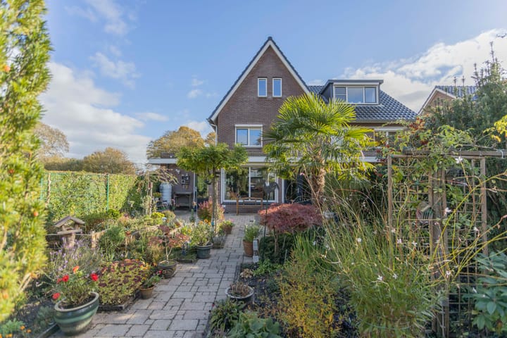 Foto 43 van Kooimeerstraat 1