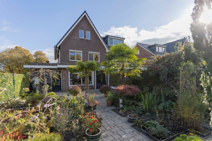 Foto 46 van Kooimeerstraat 1