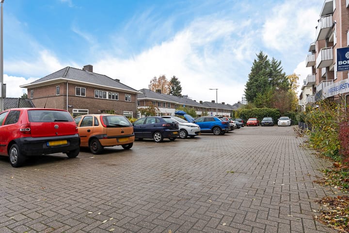 Foto 30 van Vijverlaan 1-22