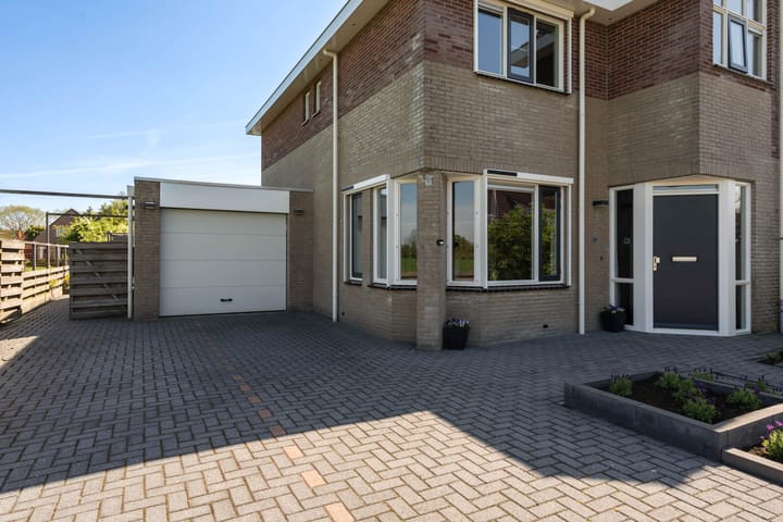 Photo 6 of Kornelis Joustrastraat 28