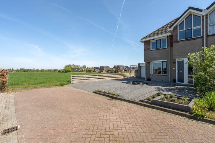 Photo 38 of Kornelis Joustrastraat 28