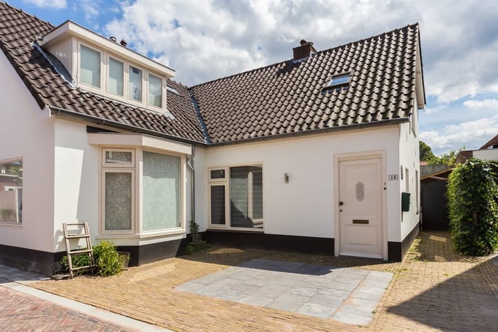 Botweg 14-A main image