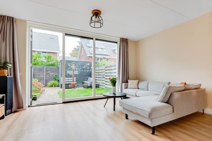 Photo 4 of Duivenhorst 8