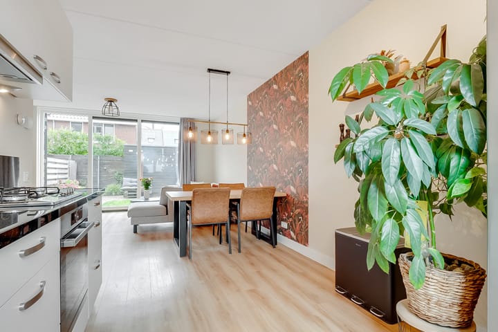 Photo 11 of Duivenhorst 8