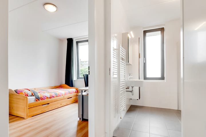 Photo 21 of Duivenhorst 8