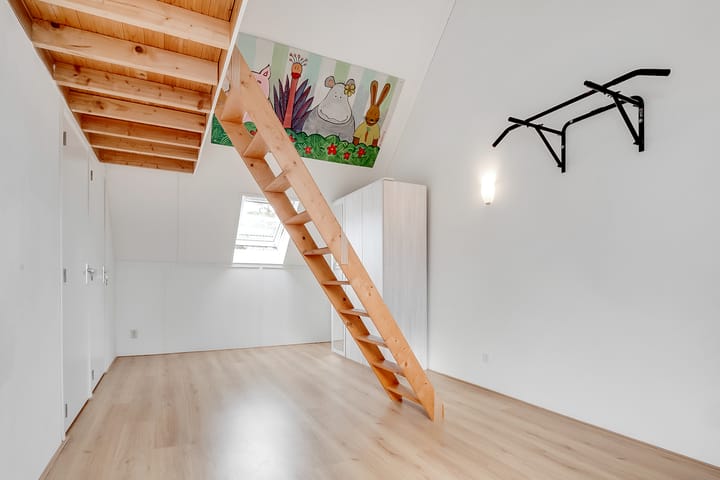 Photo 29 of Duivenhorst 8